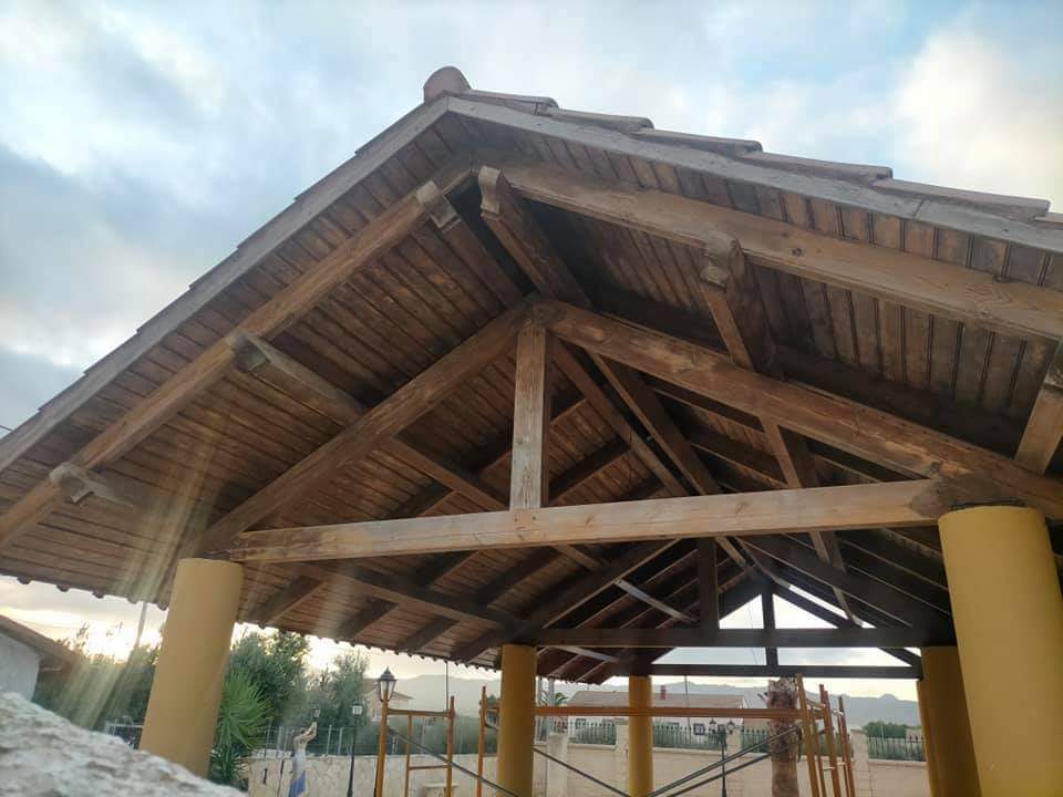 pintar y conservar pergola